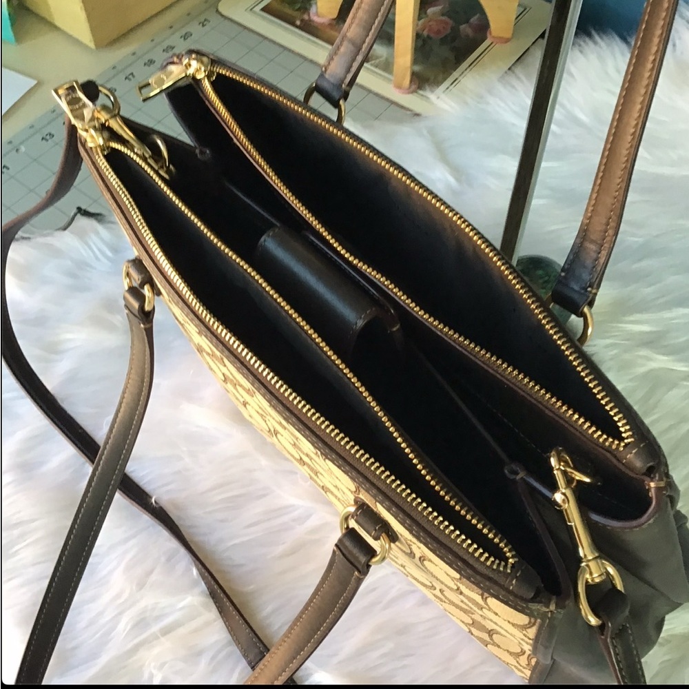 Coach 2-Way Signature Canvas Leather Handbag Shoulder Bag Beige Brown Excellent - Picture 5 of 12